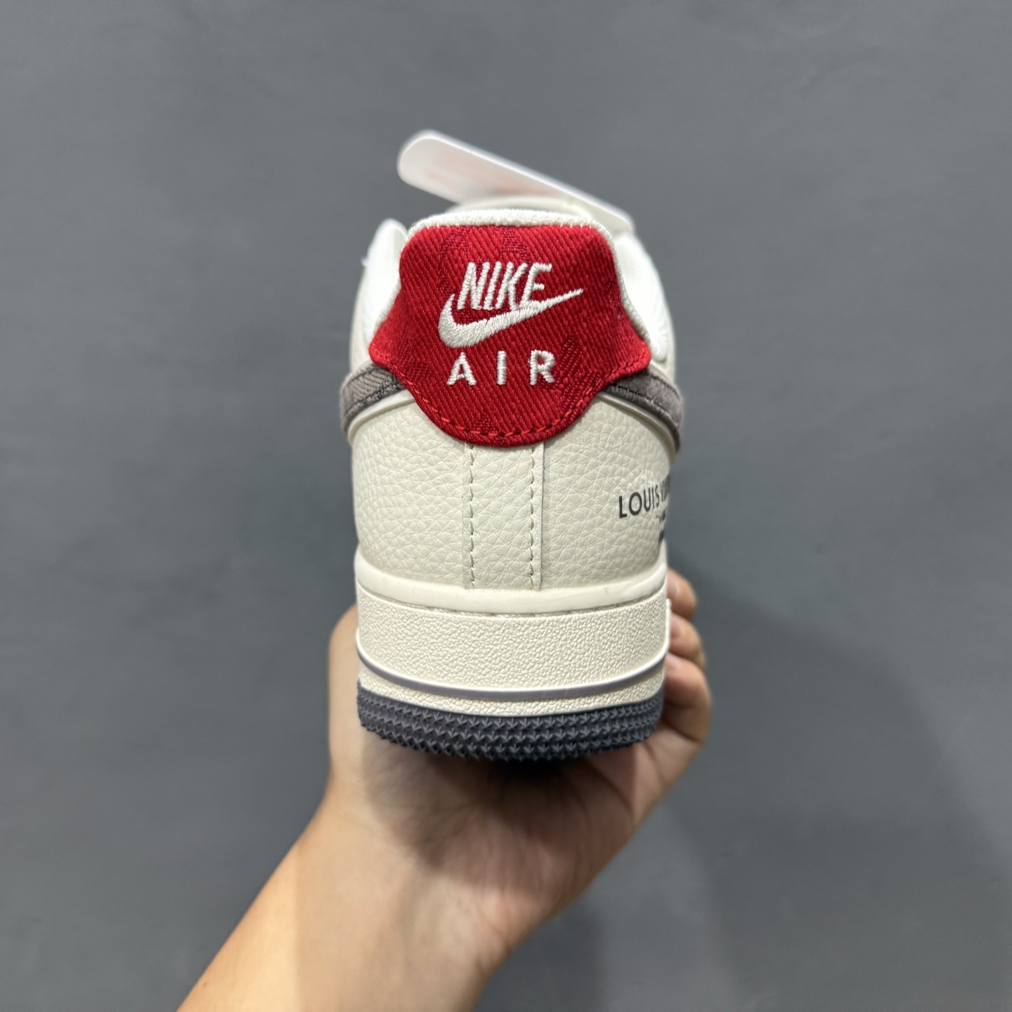 ￥260 Nike Air Force 1'07 Low LV联名 灰牛仔勾 空军一号低帮休闲板鞋 XX3168-136