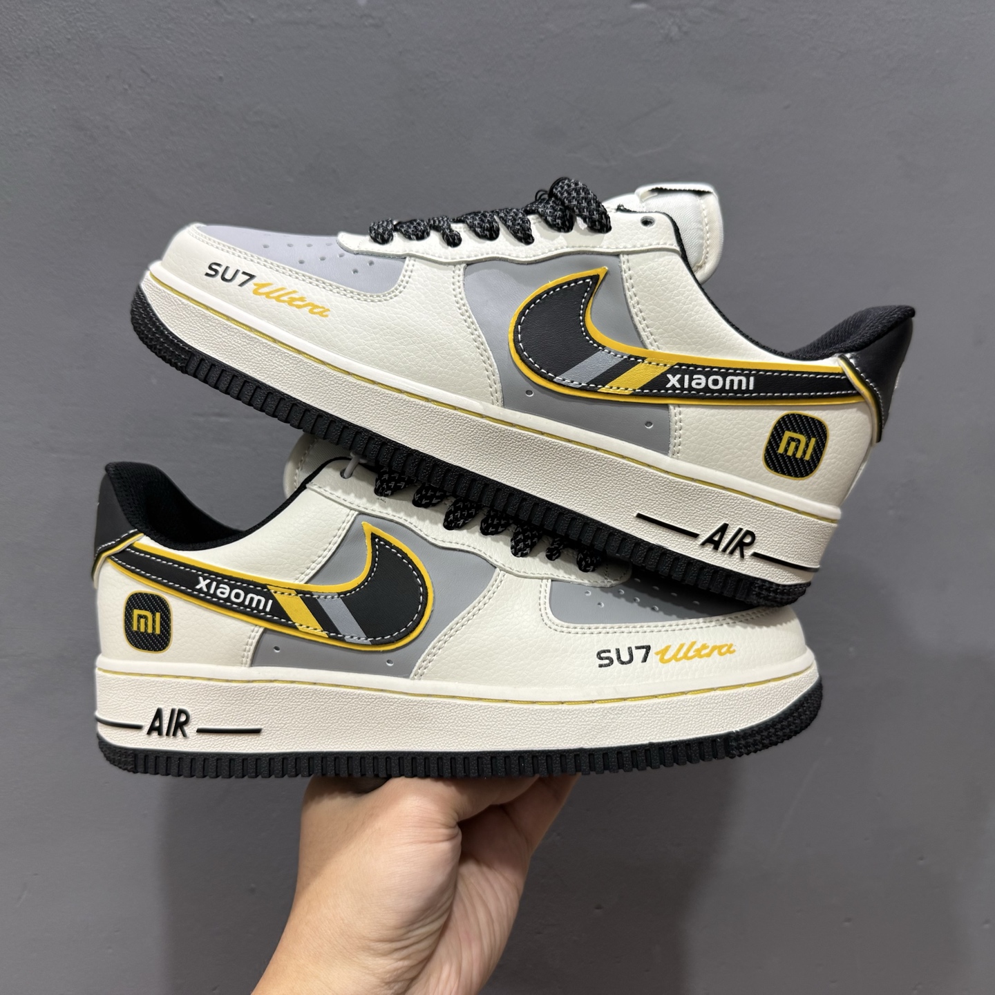 180 Nike Air Force 1 空军一号小米SU7 “DIY高端定制” 低帮休闲运动板鞋 XX3168-165