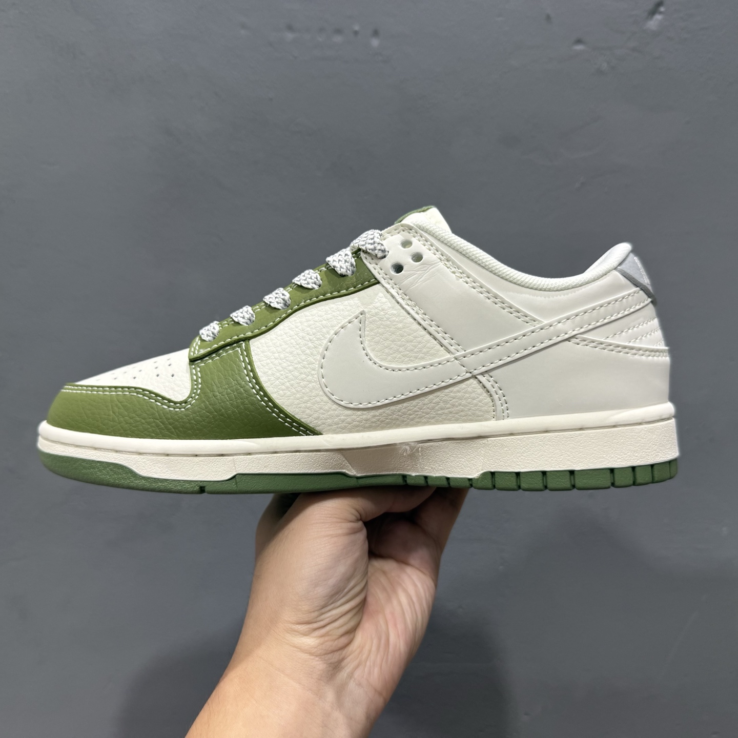 280 Stussy x Nike Dunk Low 军绿英文勾 XS6089-592