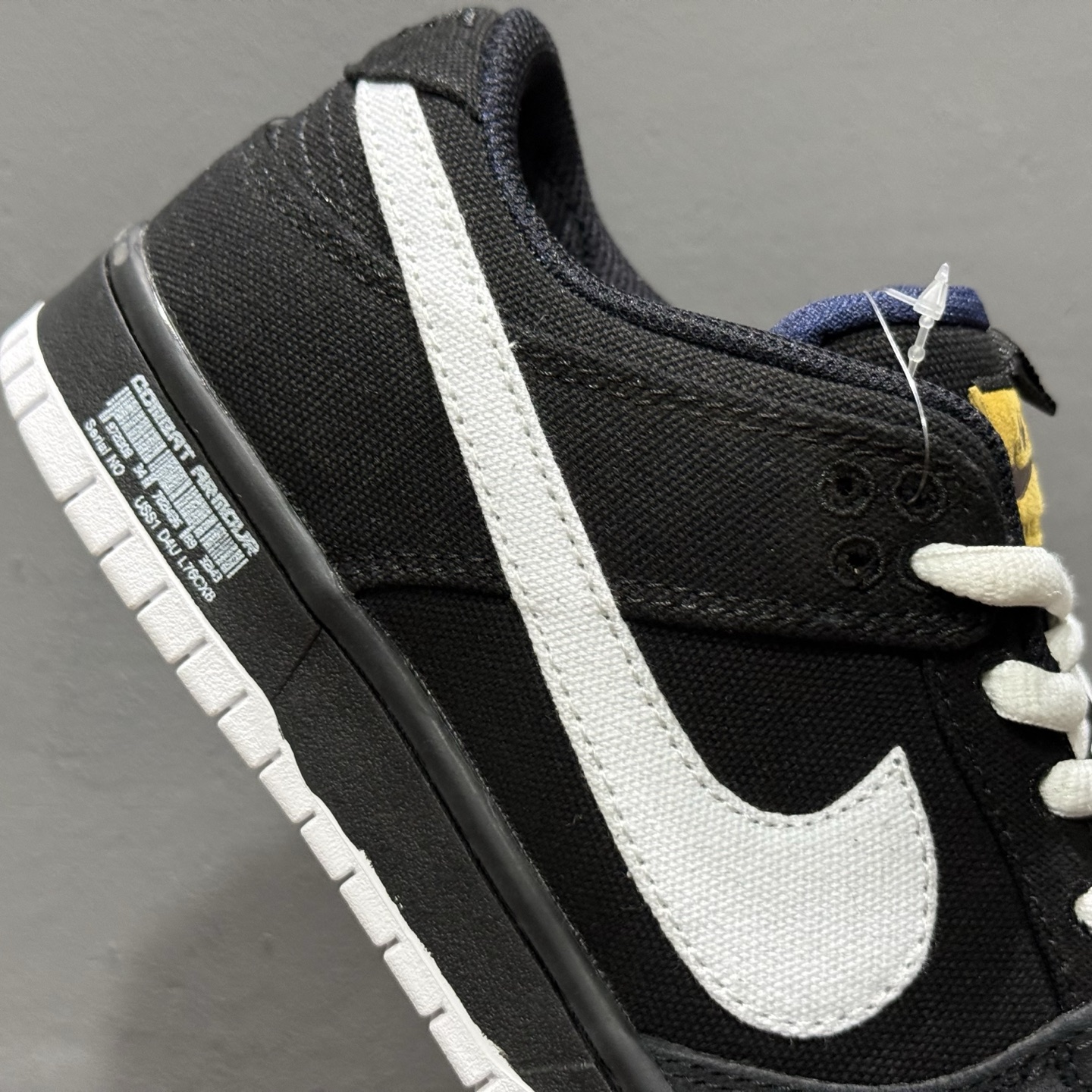 220 NIKE SB Dunk Low 黑红帆布 FN5880-001