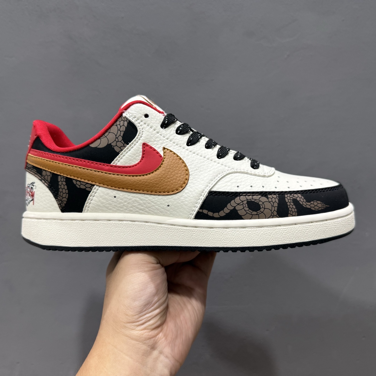 180 独家实拍Nike Court Vision Low 蛇年限定休闲运动板鞋 FD5188-128