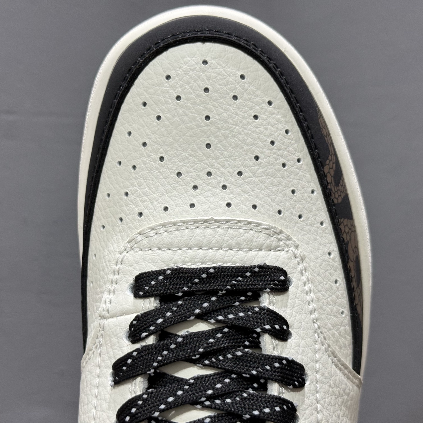 180 独家实拍Nike Court Vision Low 蛇年限定休闲运动板鞋 FD5188-128