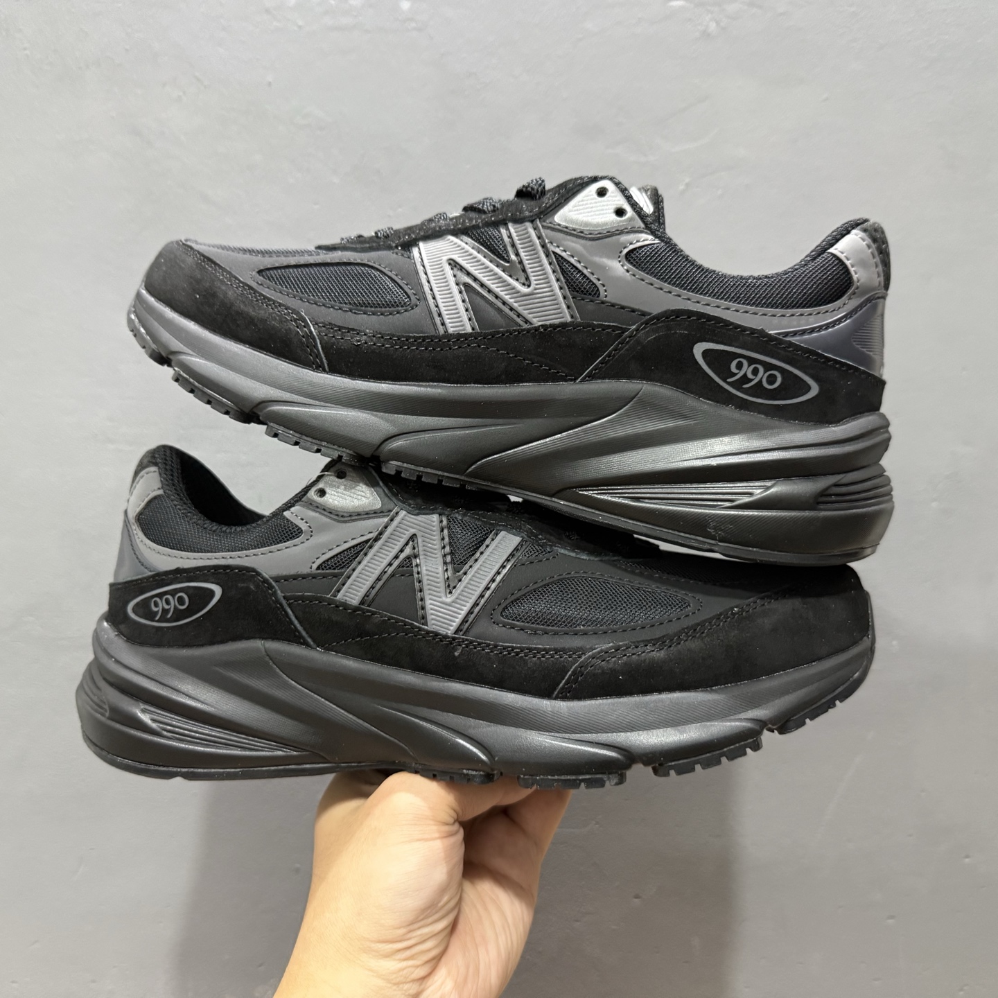 240 K New Balance NB990 V6 新百伦经典复古美产休闲跑步鞋 U990BB6