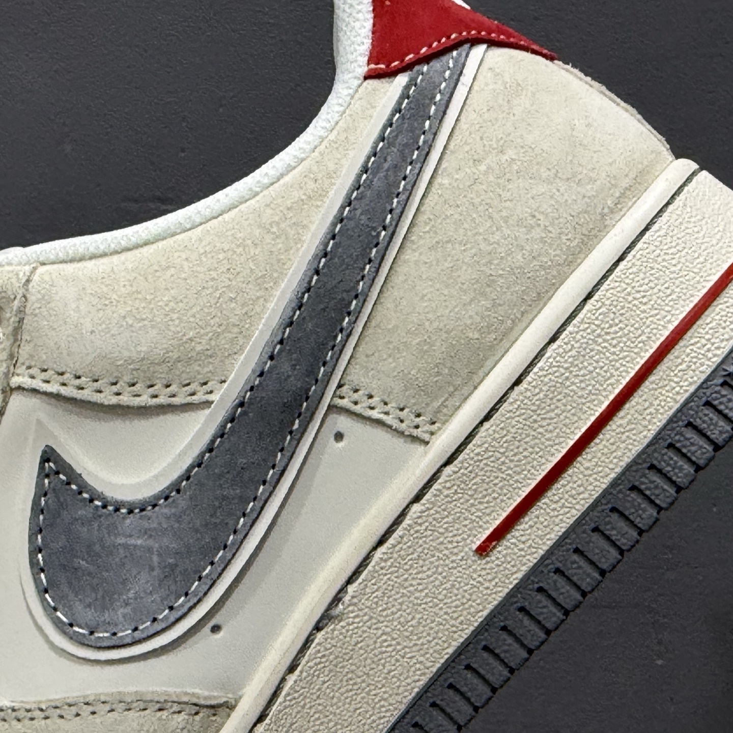 260 独家实拍Nike Air Force 1‘07 Low 北面联名 双拼灰 空军一号低帮休闲板鞋 YX5066-311