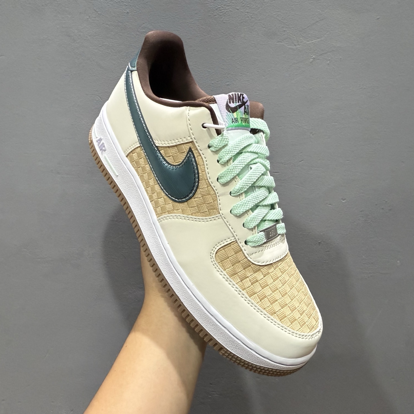 200 Nike Air Force 1'07 Low 空军一号低帮休闲板鞋 IB5722-100
