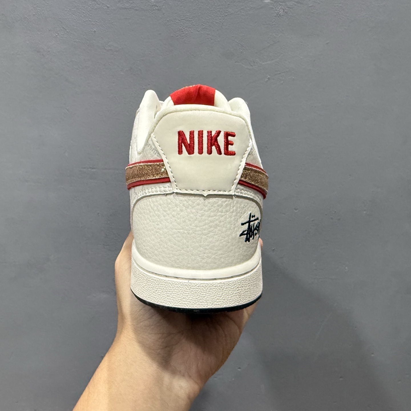 180 Nike Court Vision Low 斯图西联名 休闲运动板鞋 FD5188-126