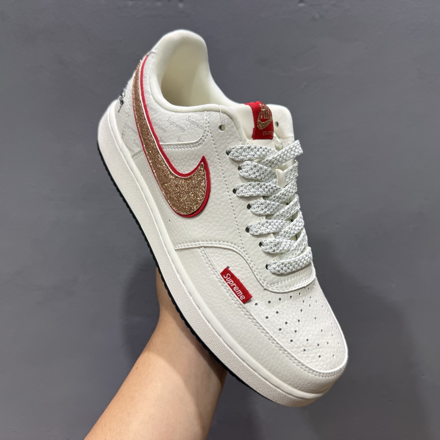 180 Nike Court Vision Low 斯图西联名 休闲运动板鞋 FD5188-126
