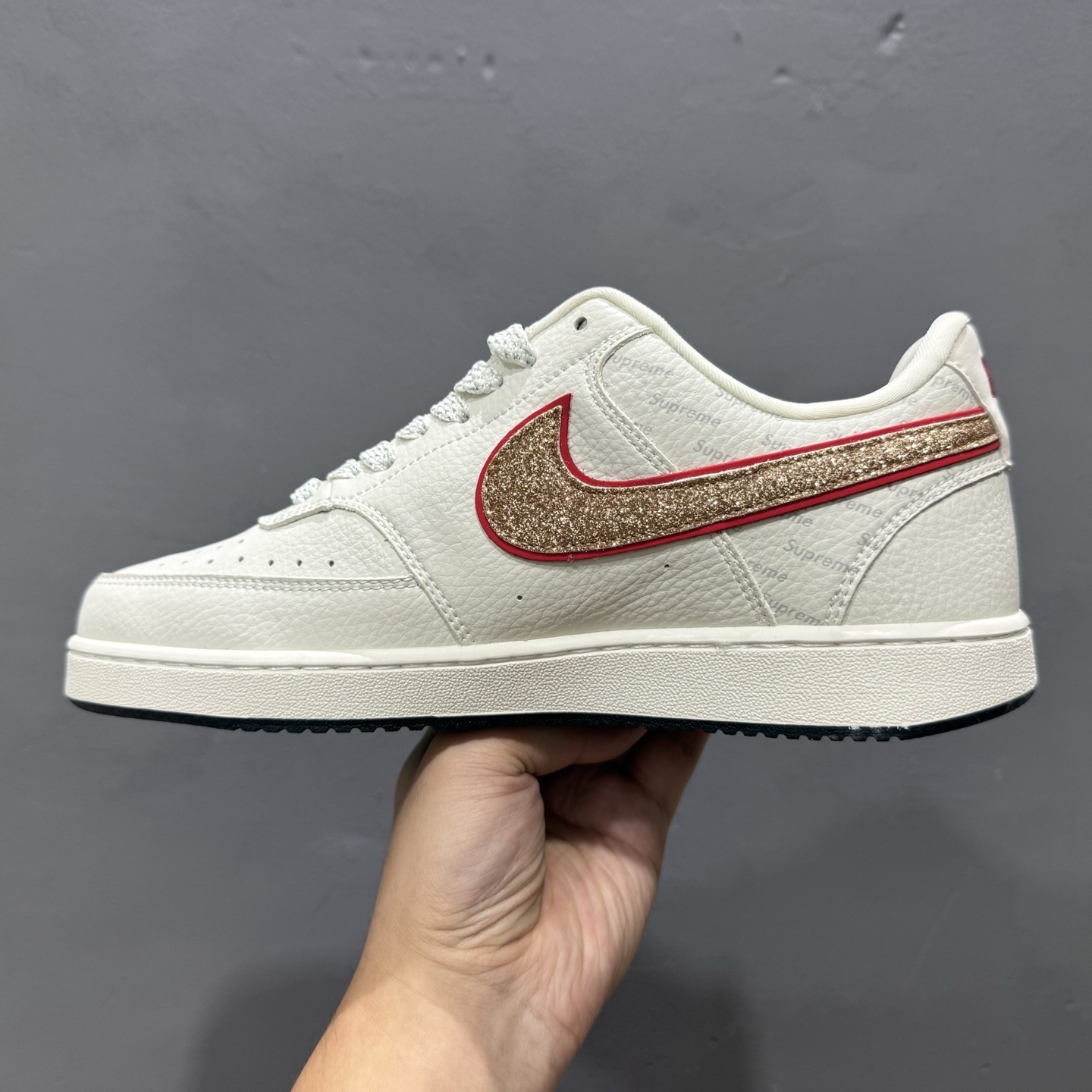 180 Nike Court Vision Low 斯图西联名 休闲运动板鞋 FD5188-126