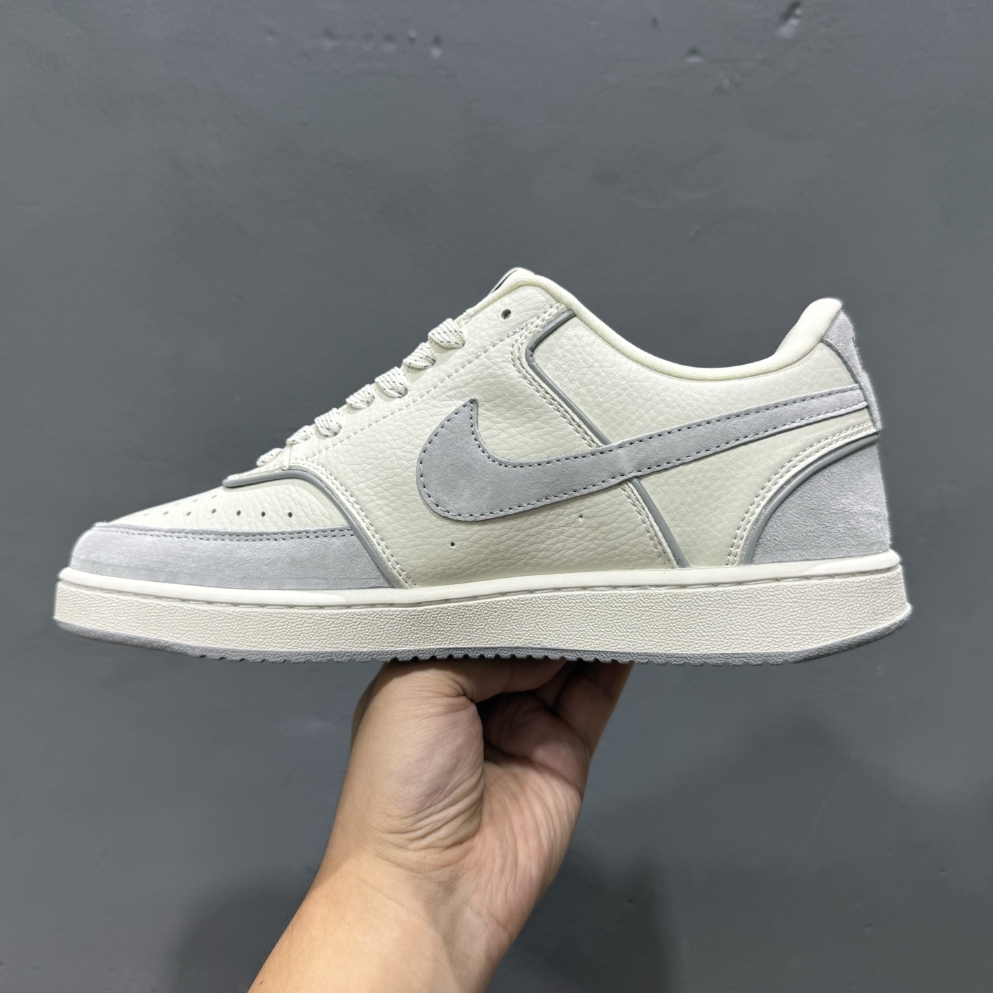 180 Nike Court Vision Low 斯图西联名 休闲运动板鞋 FD5188-119