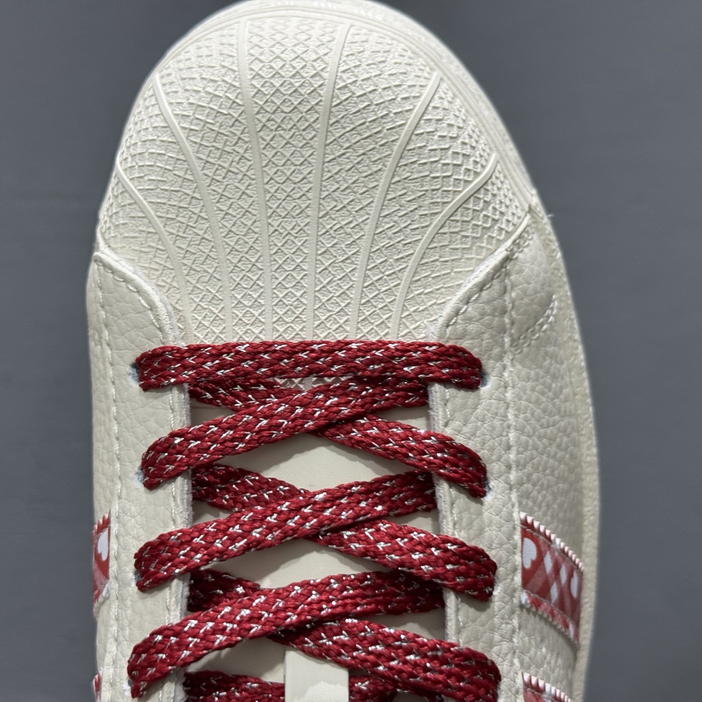 240 独家实拍Adidas Originals Superstar 经典配色 经典贝壳头 XG0002