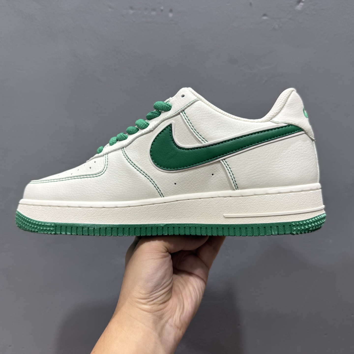 240 独家实拍Nike Air Air Force 1‘07 Low 联名款 空军一号低帮休闲板鞋 FR0538-093
