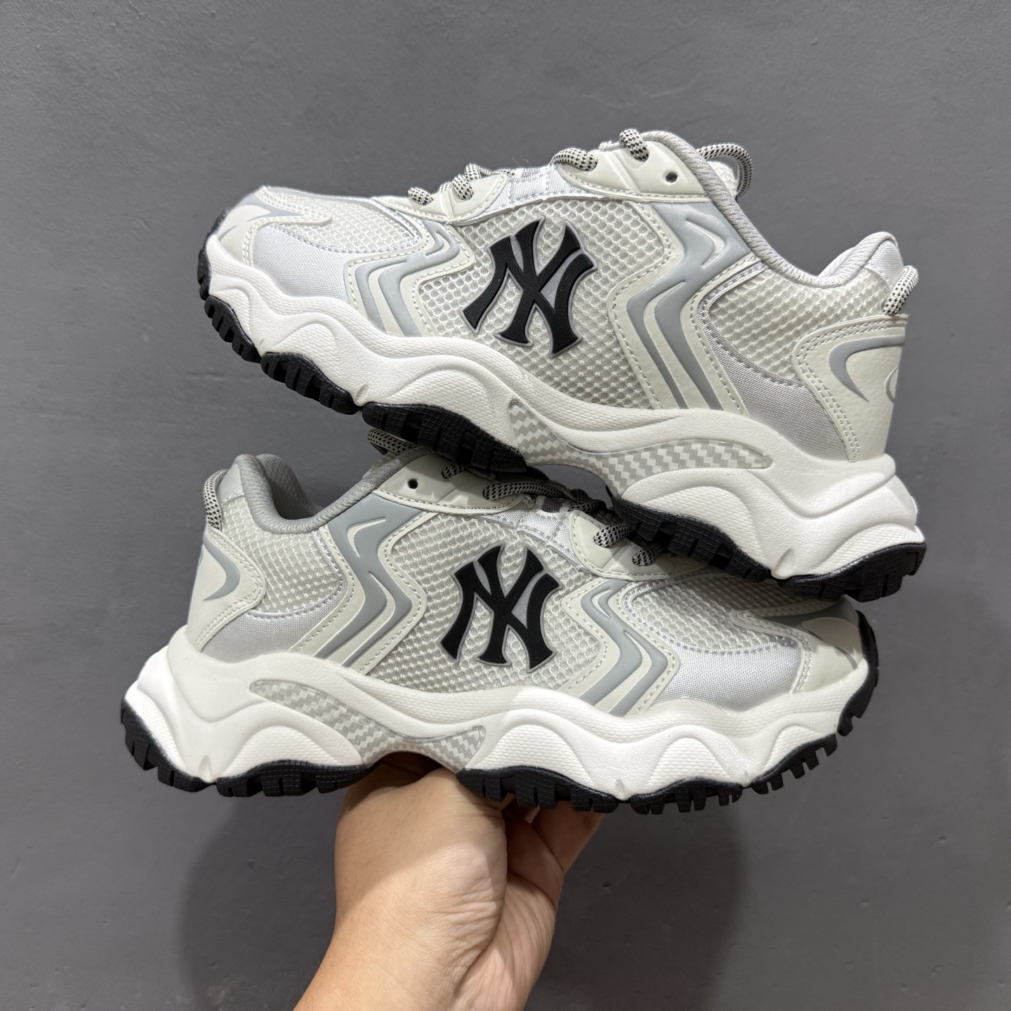200 网红爆款 MLB Cargo Chunky 低帮休闲老爹鞋