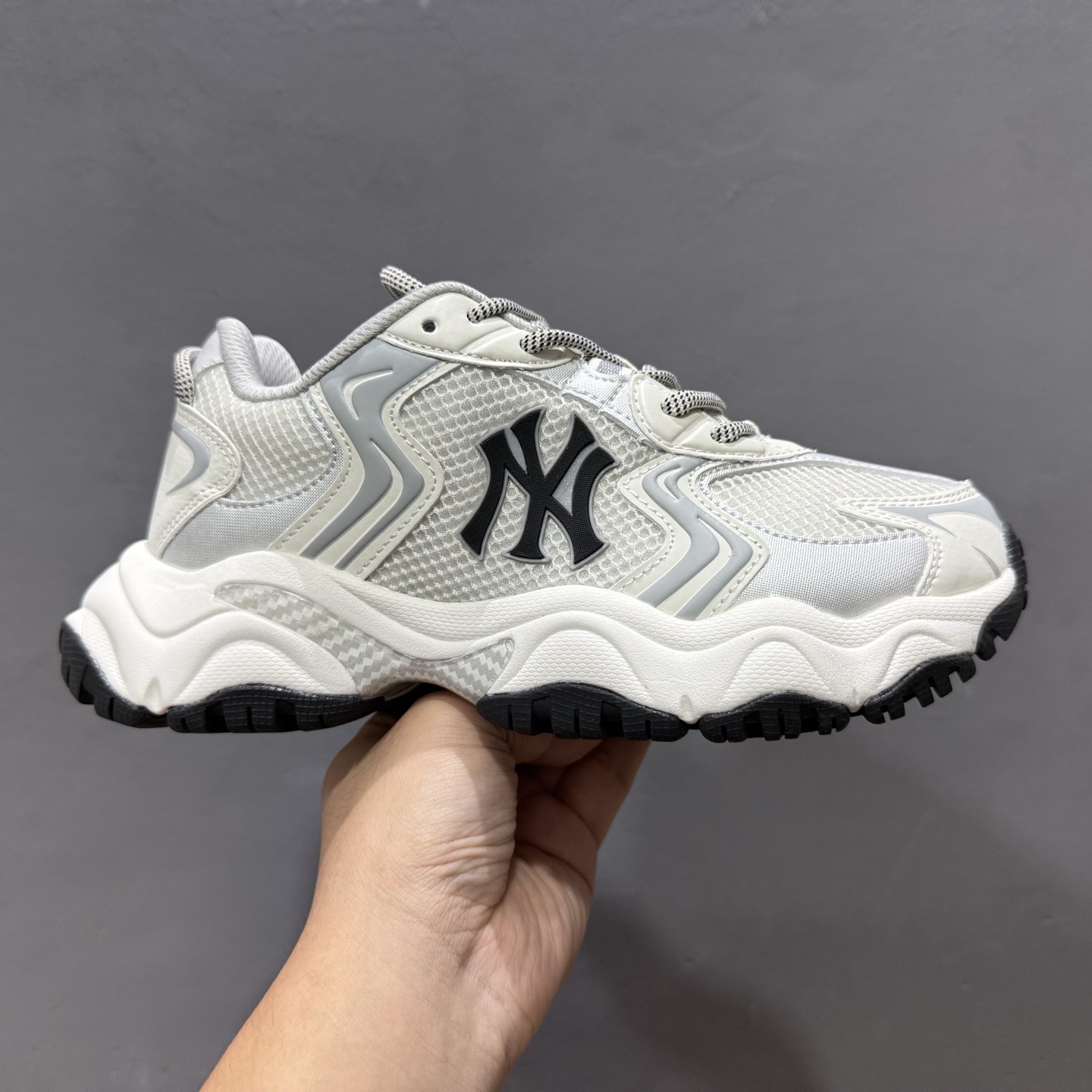 200 网红爆款 MLB Cargo Chunky 低帮休闲老爹鞋