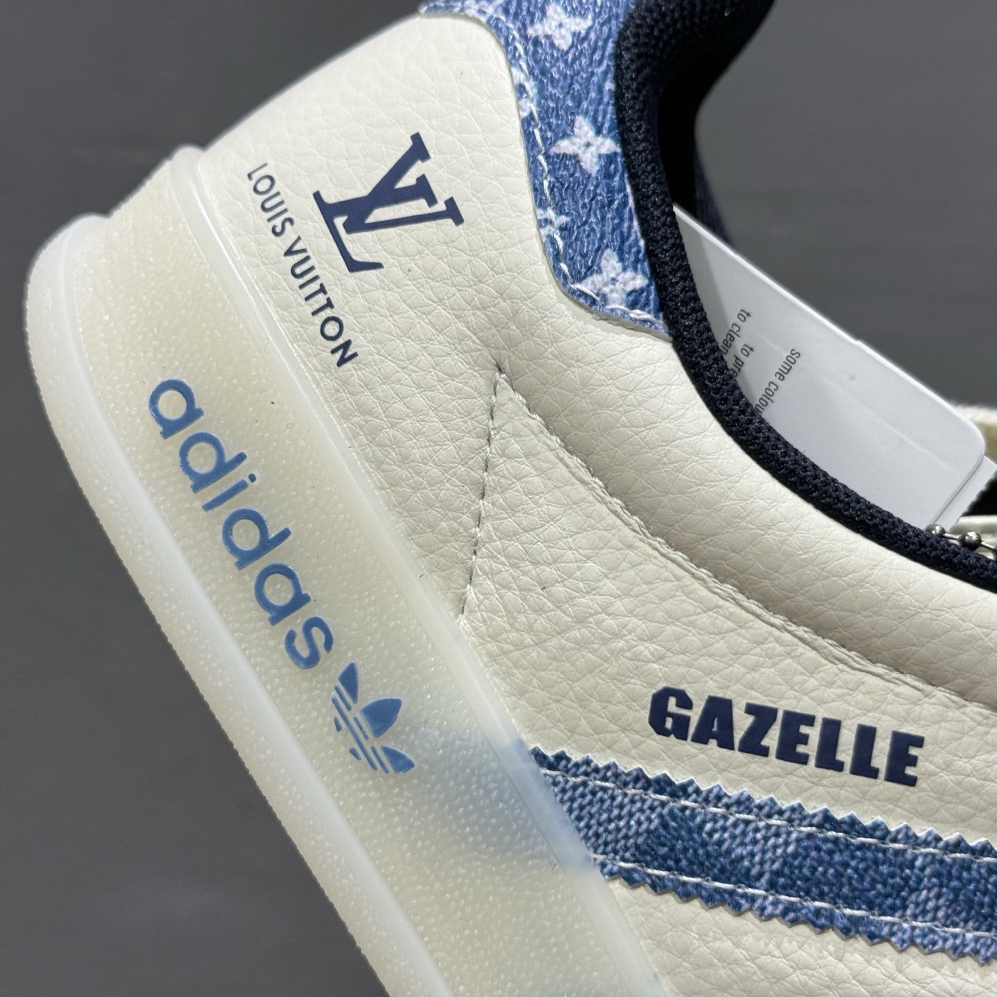 260 adidas originals GAZELLE INDOOR Indoor LV T头鞋 LV联名 防滑耐磨轻便 低帮 板鞋 DM1234-008