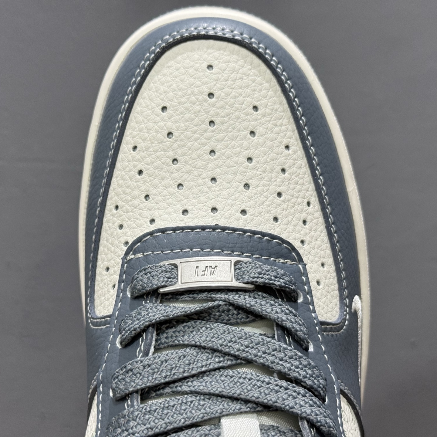 260 Nike Air Force 1'07 斯图西 联名 蓝白 XS1958-553