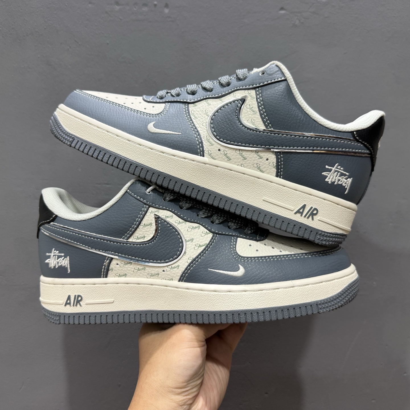 260 Nike Air Force 1'07 斯图西 联名 蓝白 XS1958-553