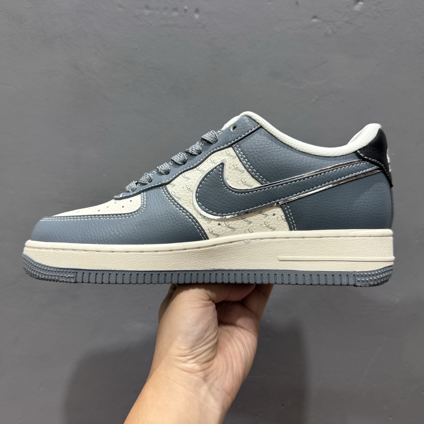 260 Nike Air Force 1'07 斯图西 联名 蓝白 XS1958-553