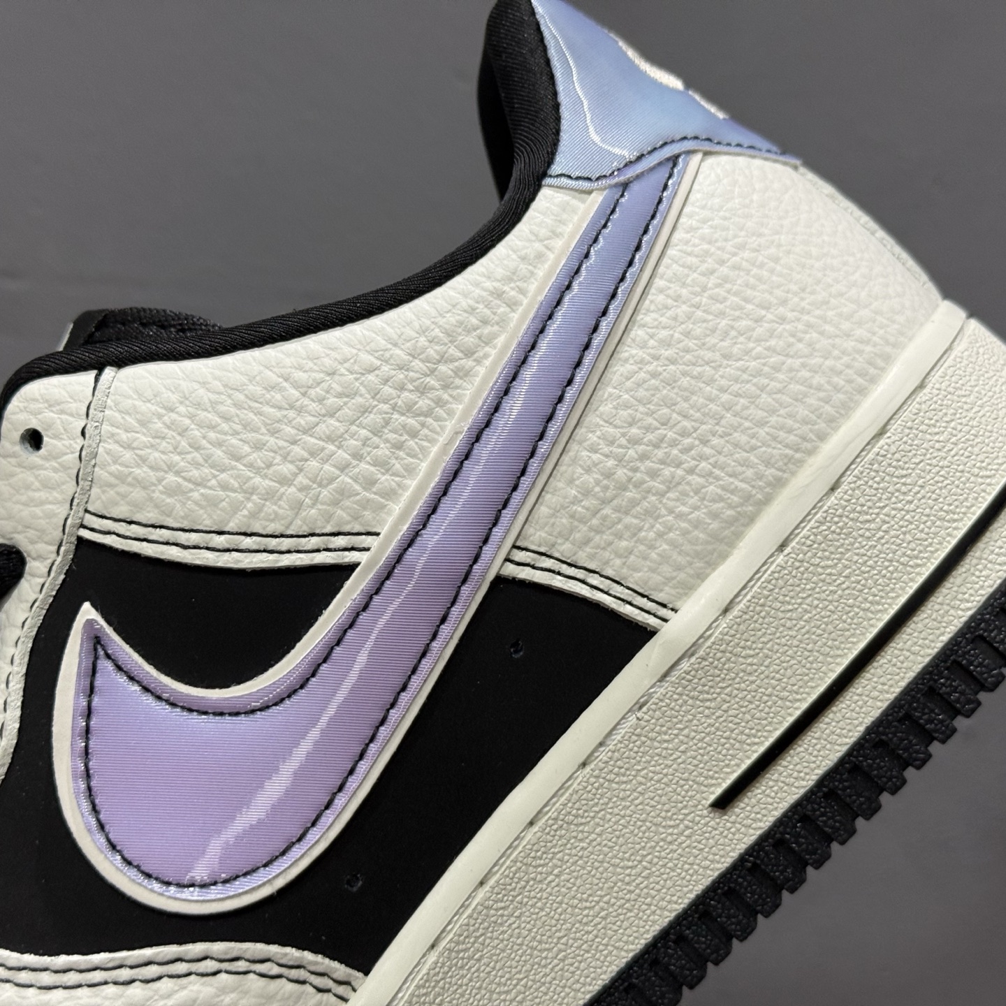 ￥260 Nike Air Force 1'07 Low UN联名 黑白紫 空军一号低帮休闲板鞋 SC9207-528