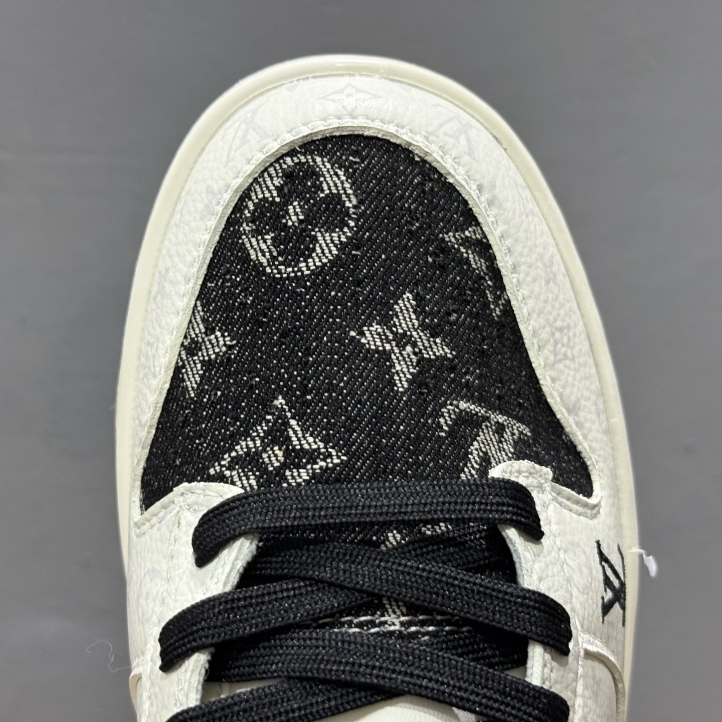 Nike SB Dunk Low LV联名 黑色牛仔 周年高端定制 低帮休闲板鞋 SC9772-804