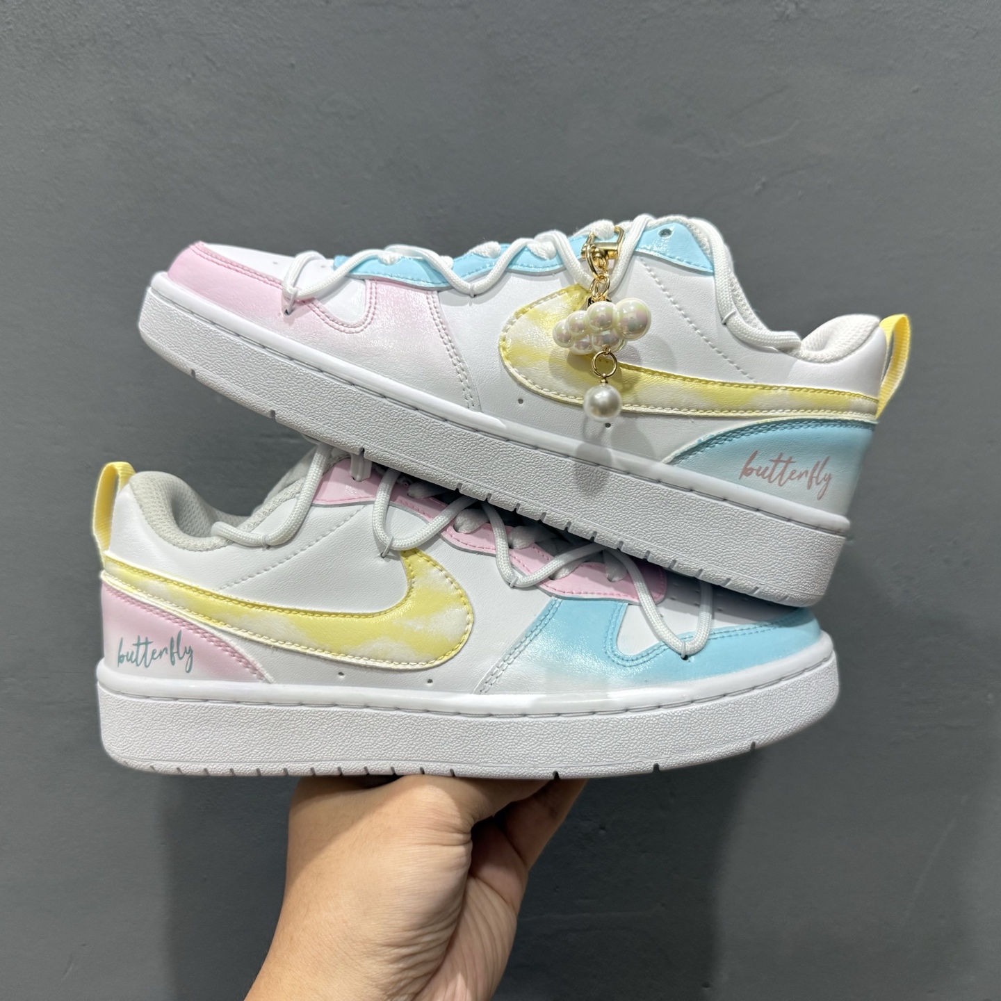 260 【定制球鞋】Nike Court Borough 彩虹云朵 反转鸳鸯 黄粉蓝 BQ5448-100