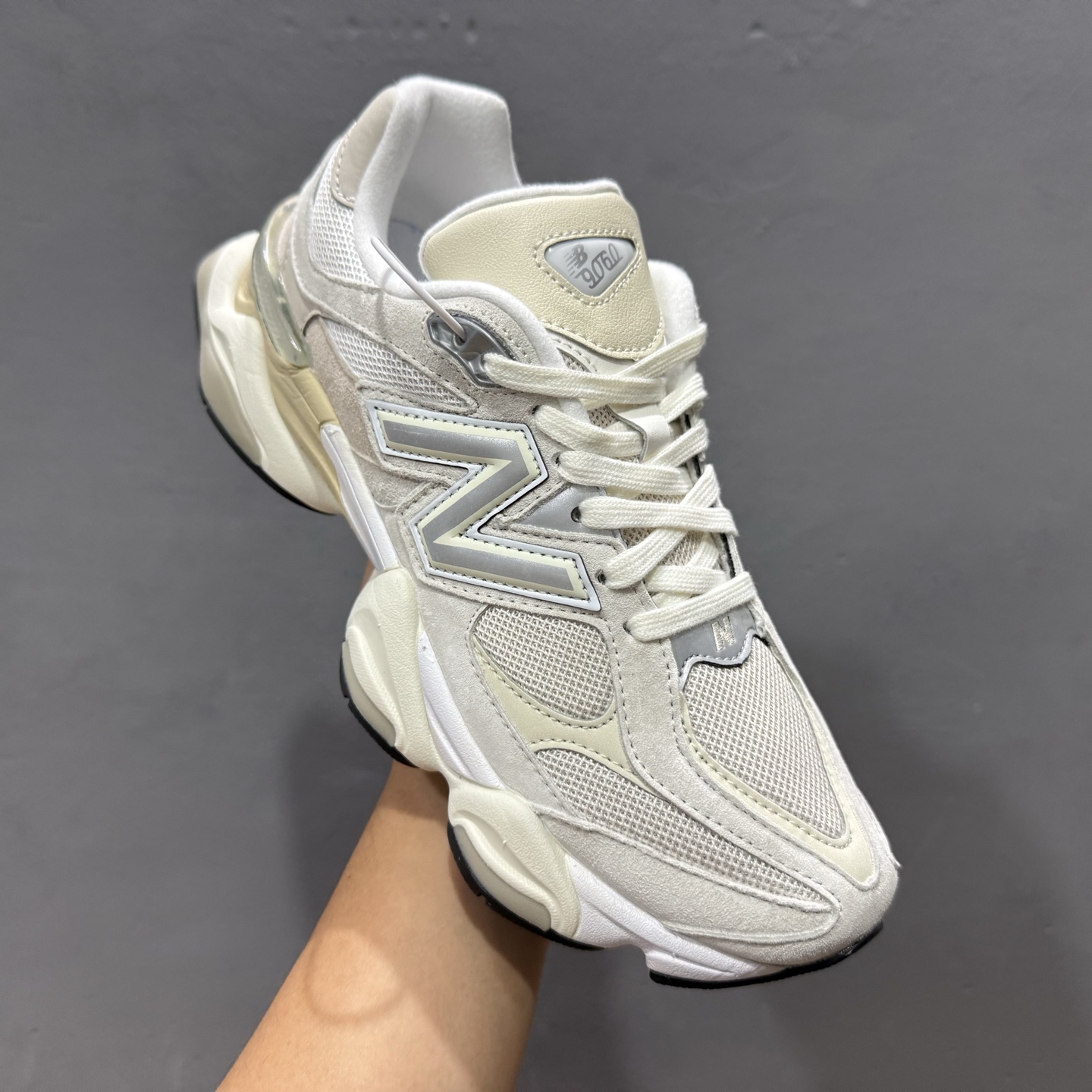 240 大厂出品 New Balance NB 9060米色 U9060WHT