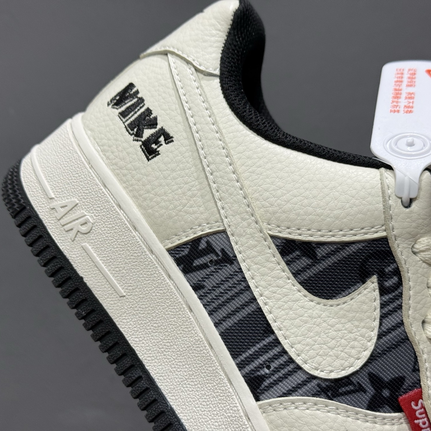 260 Nike Air Force 1'07 GUCCI 联名 蓝白 BZ68808-108