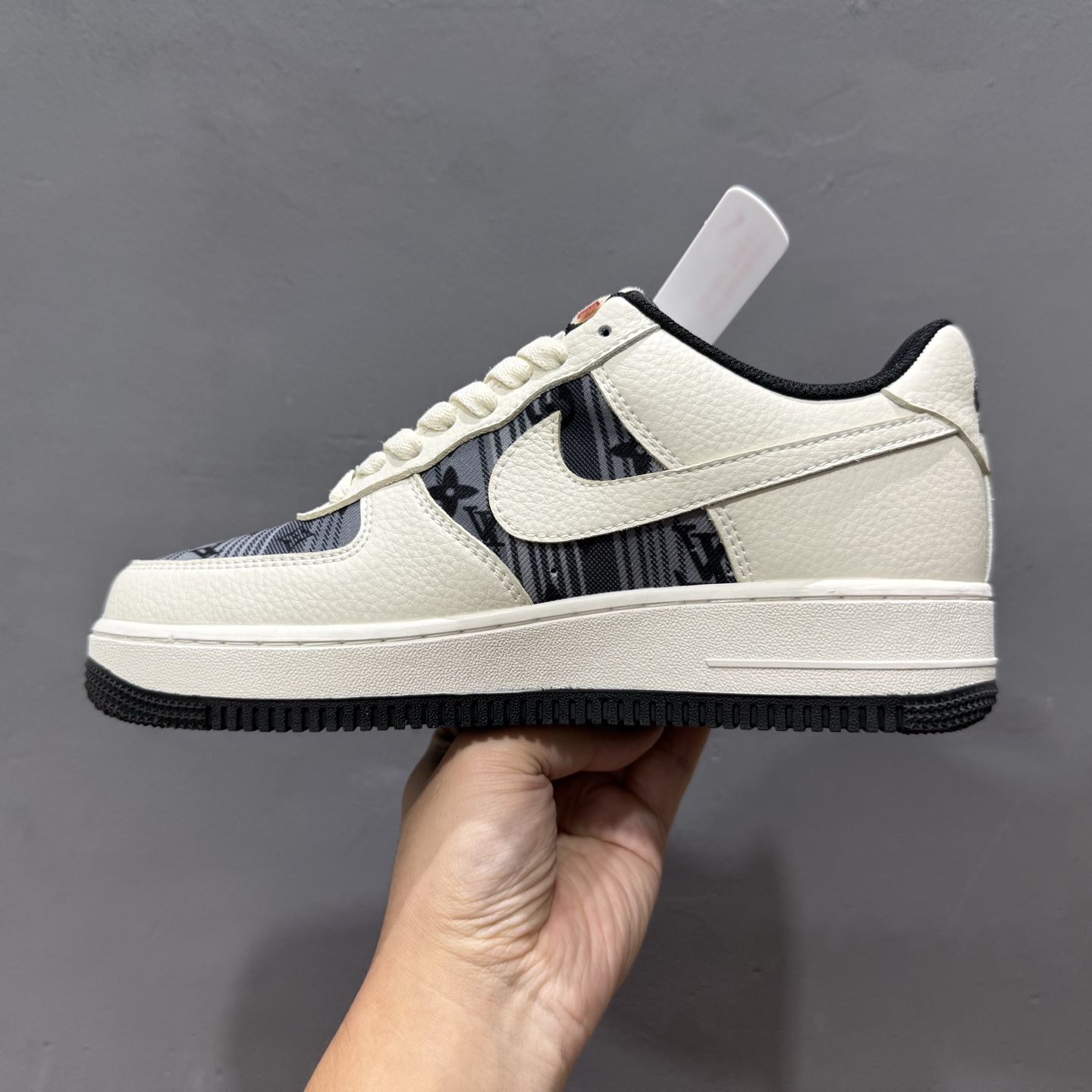 260 Nike Air Force 1'07 GUCCI 联名 蓝白 BZ68808-108