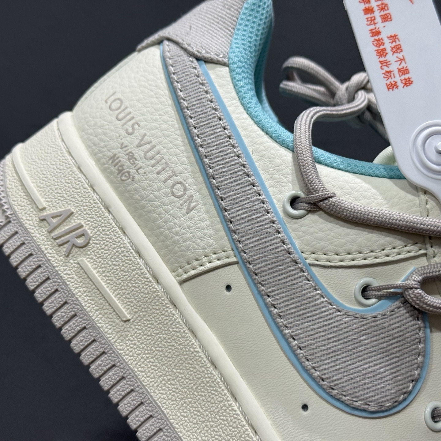 260 Nike Air Force 1'07 LV 联名 米白灰 DM6868-095