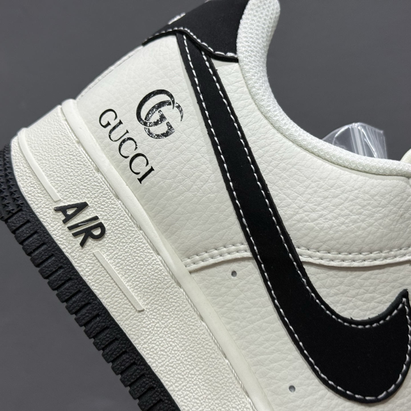 260 Nike Air Force 1'07 GUCCI 联名 米白黑 CS5288-009