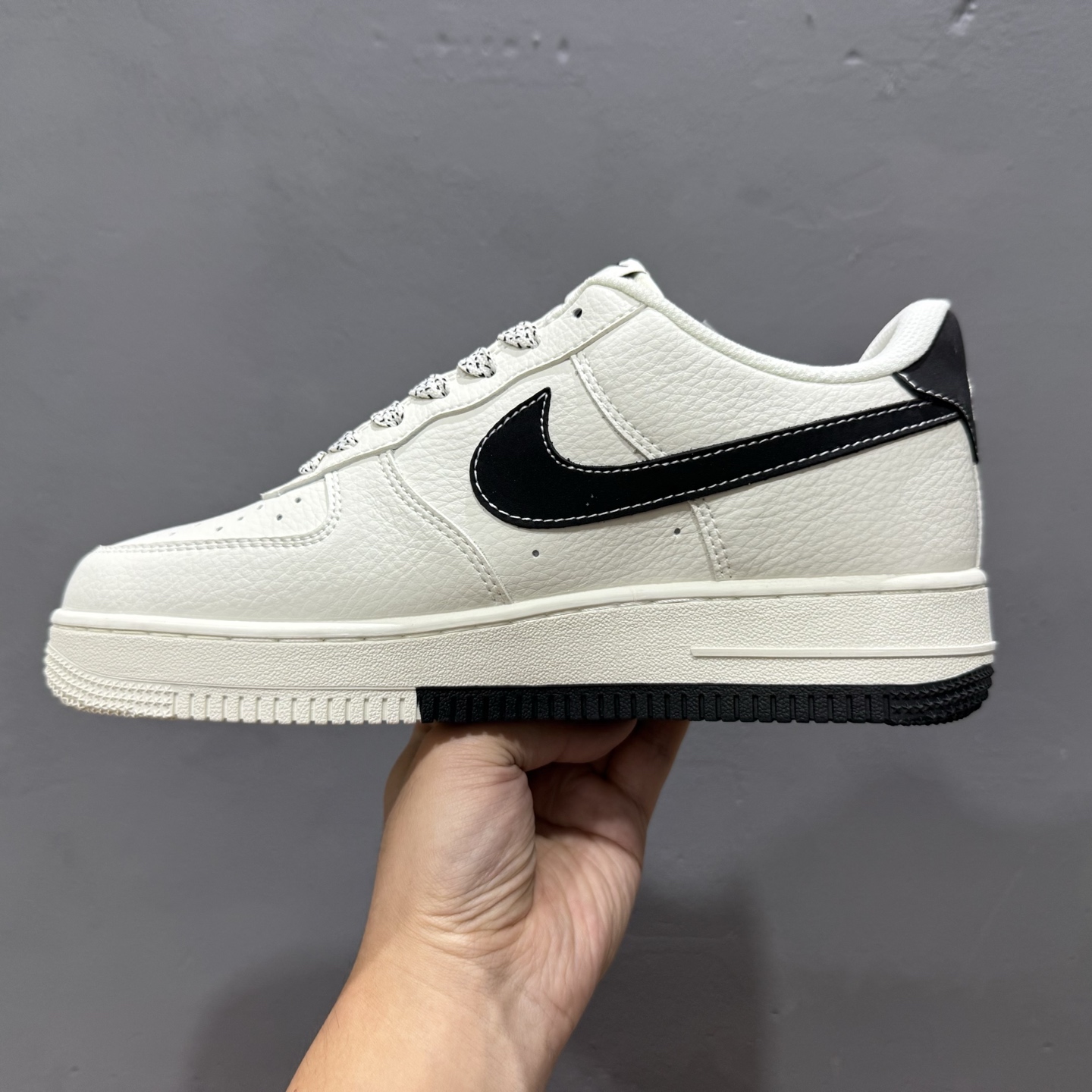 260 Nike Air Force 1'07 GUCCI 联名 米白黑 CS5288-009