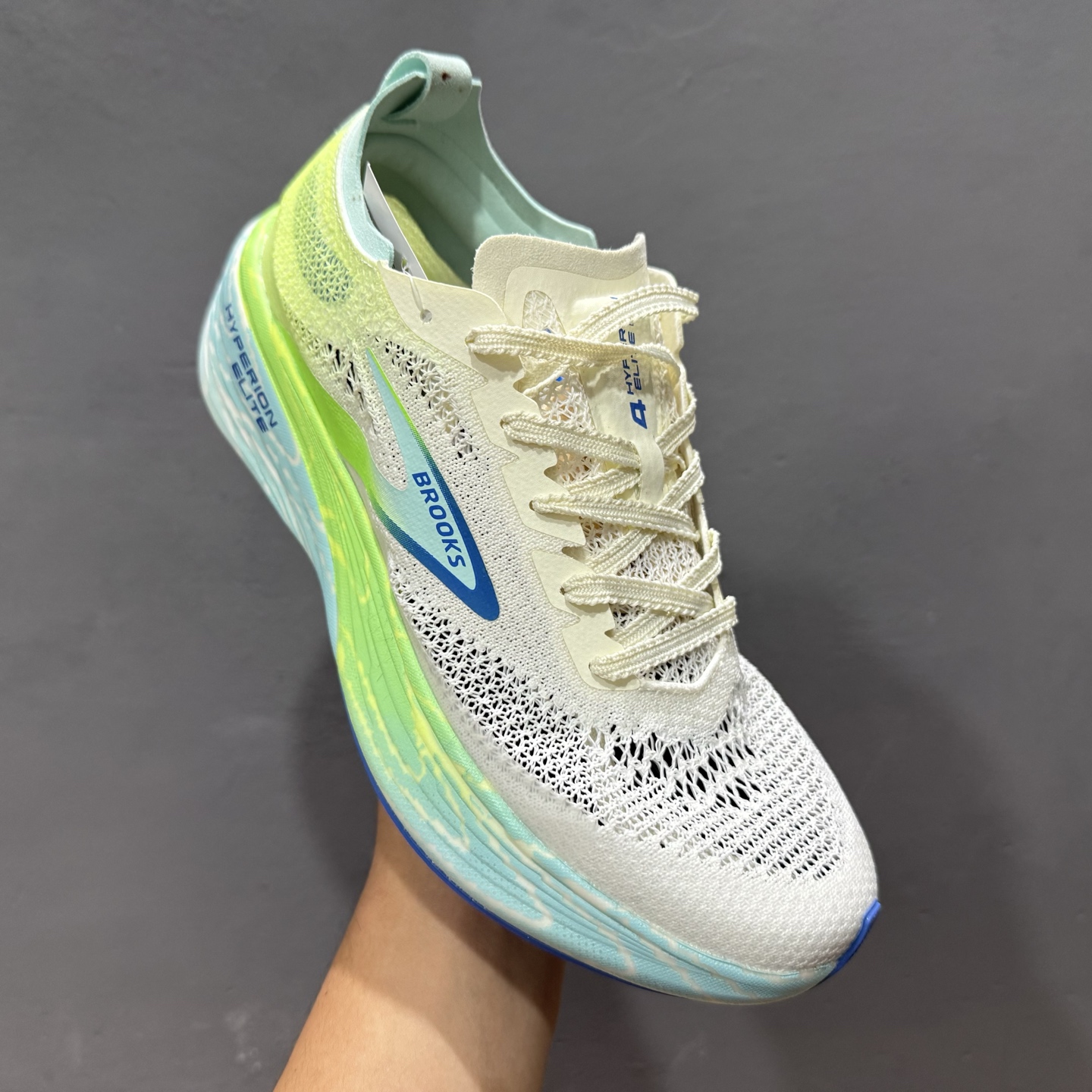 250 Brooks Hyperion Elite 4 PB 布鲁克斯龙卷风4 休闲透气缓震运动鞋 1000531