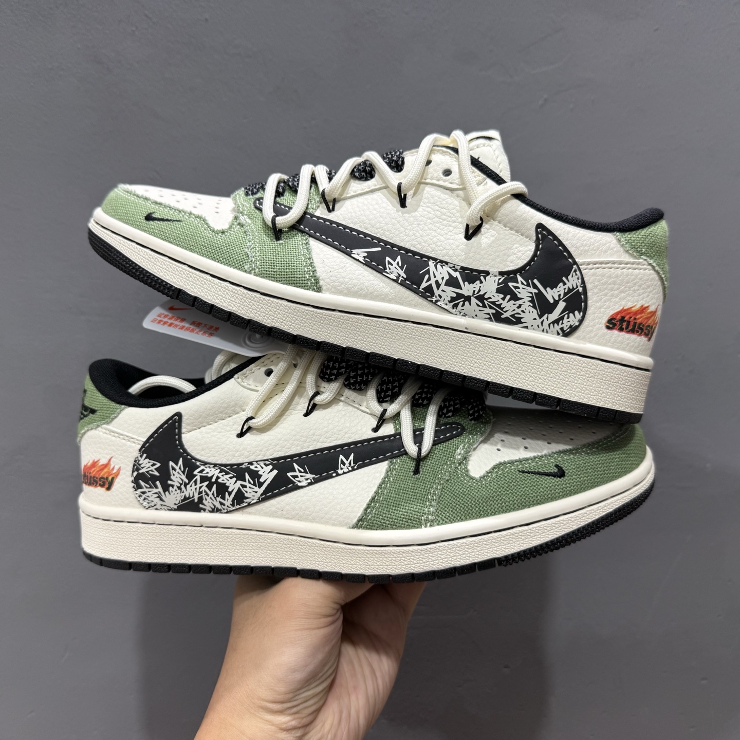 300 Stussy x Air Jordan 1 Low 米绿帆布抽绳 DM6868-102