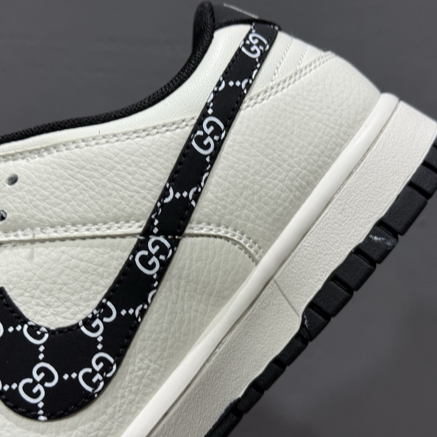 Nike SB Dunk Low 古驰联名 蓝白白勾 周年高端定制 低帮休闲板鞋