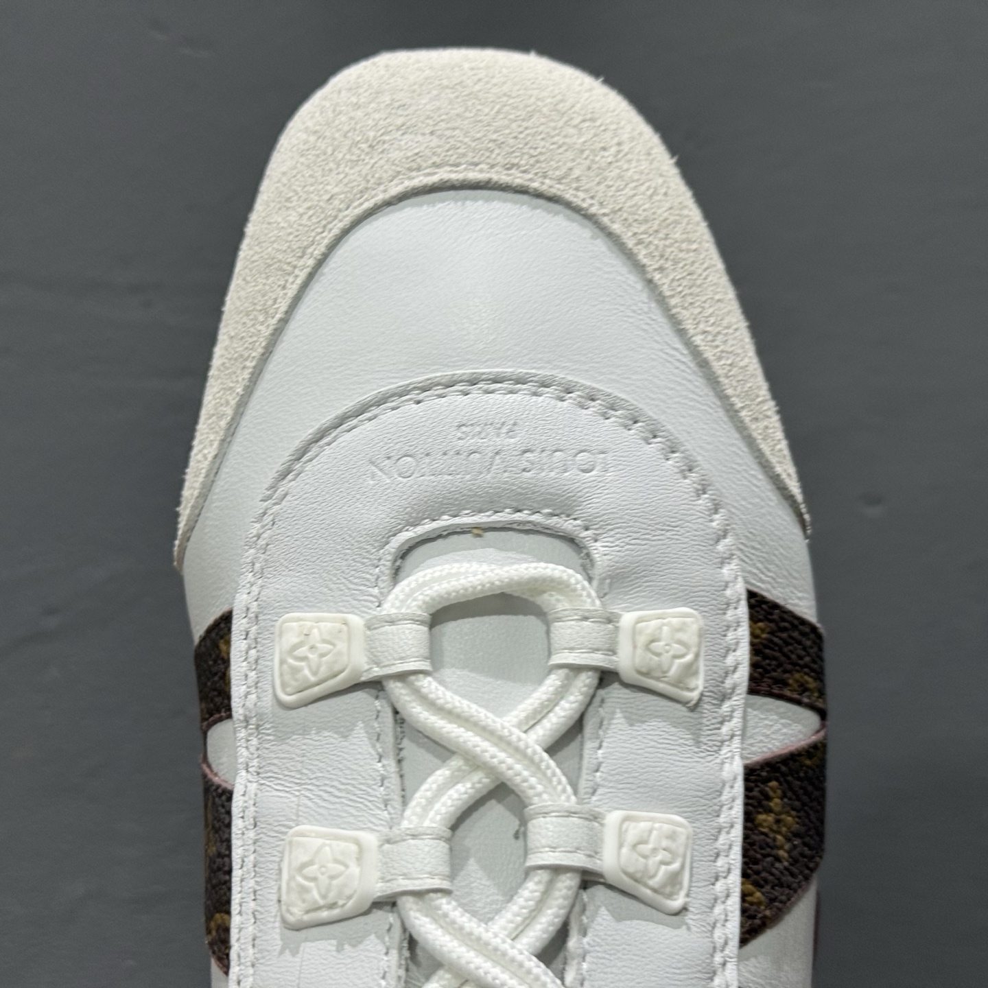 Louis Vuitton 春夏 Sneakerina系列运动鞋 德训鞋 平底鞋休闲鞋