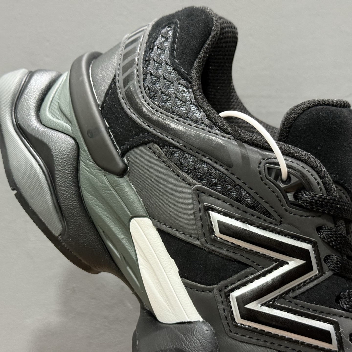 ￥240 纯原 Joe Freshgoods x New Balance NB9060 联名款 复古休闲运动慢跑鞋 U9060PNR