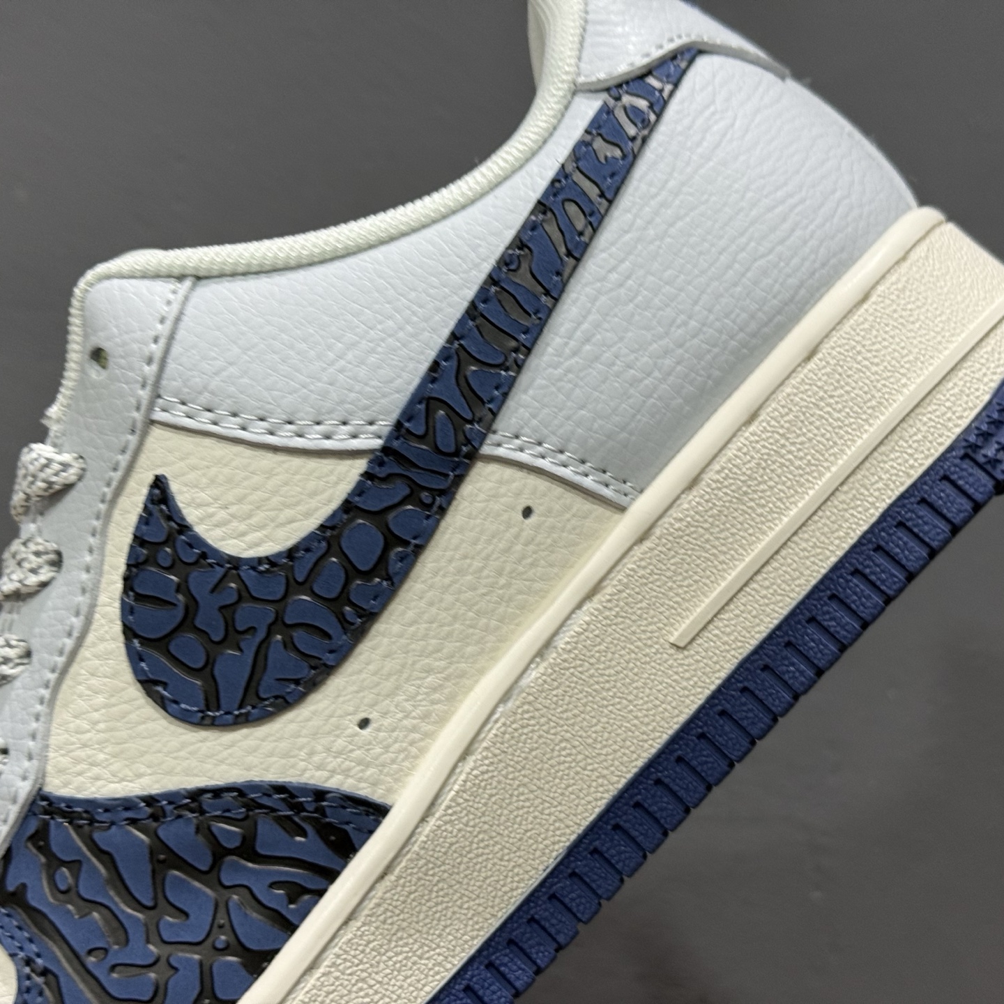 Nike Air Force 1'07 LV 联名 蓝白灰 JJ2508-701