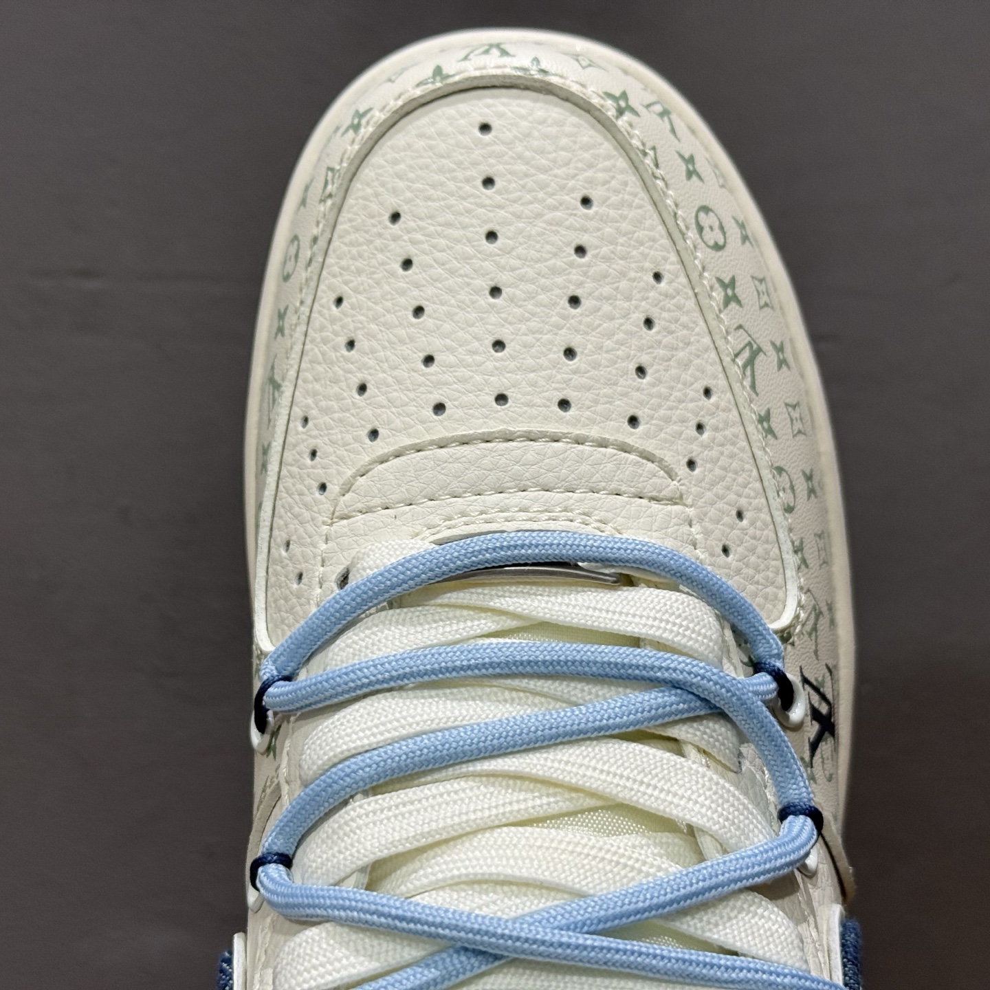 Nike Air Force 1'07 LV 联名 白蓝 DM6868-096
