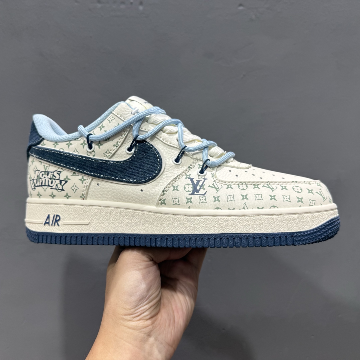 Nike Air Force 1’07 LV 联名 白蓝 DM6868-096