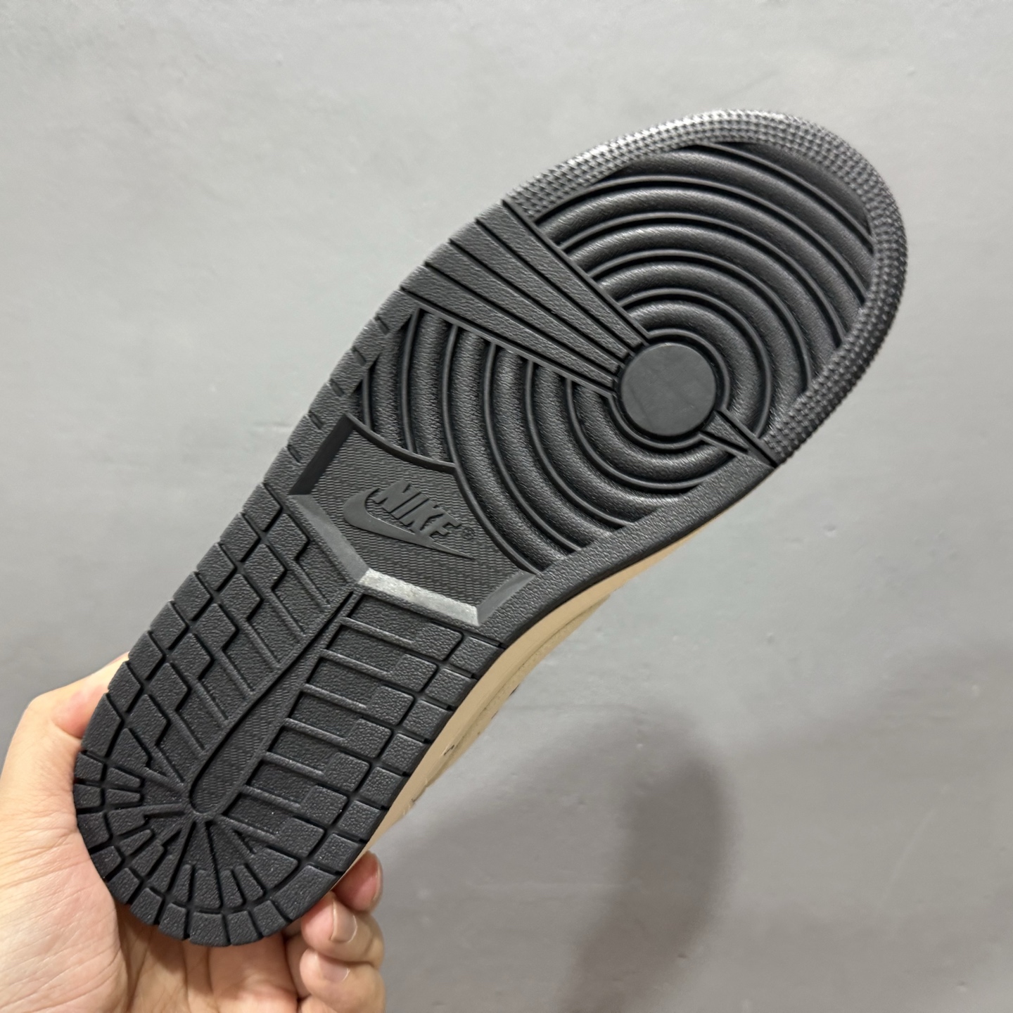 定制 Air Jordan 1 Low ow SP 倒钩联名 米白黑 LK1099-061