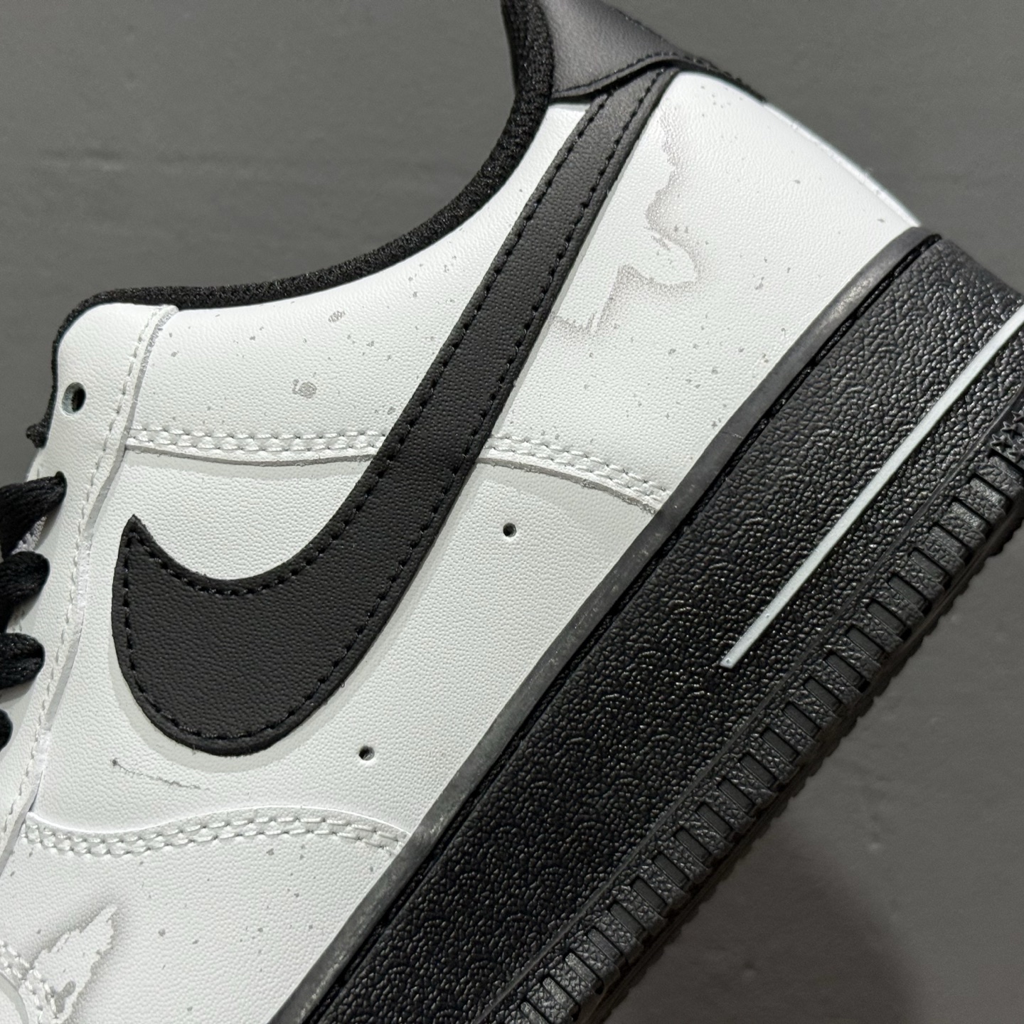 260 Nike Air Force 1'07 Low 迷雾守则 空军一号低帮休闲板鞋 ZH0316-081