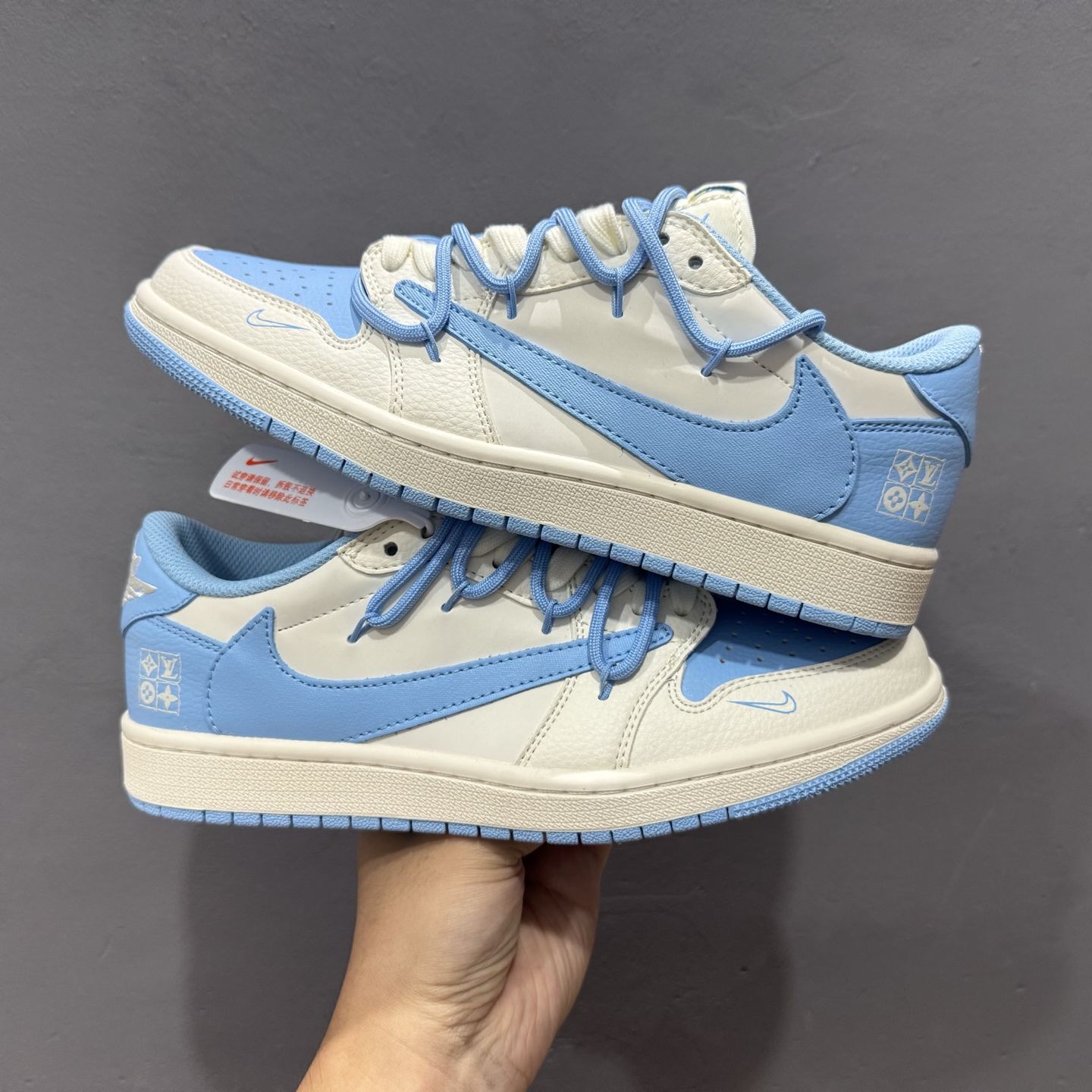 Travis Scott x Fragment Design x Air Jordan 1 Low OG SP AJ1 LV联名 天蓝抽绳 低帮文化休闲板鞋 DM6868-107