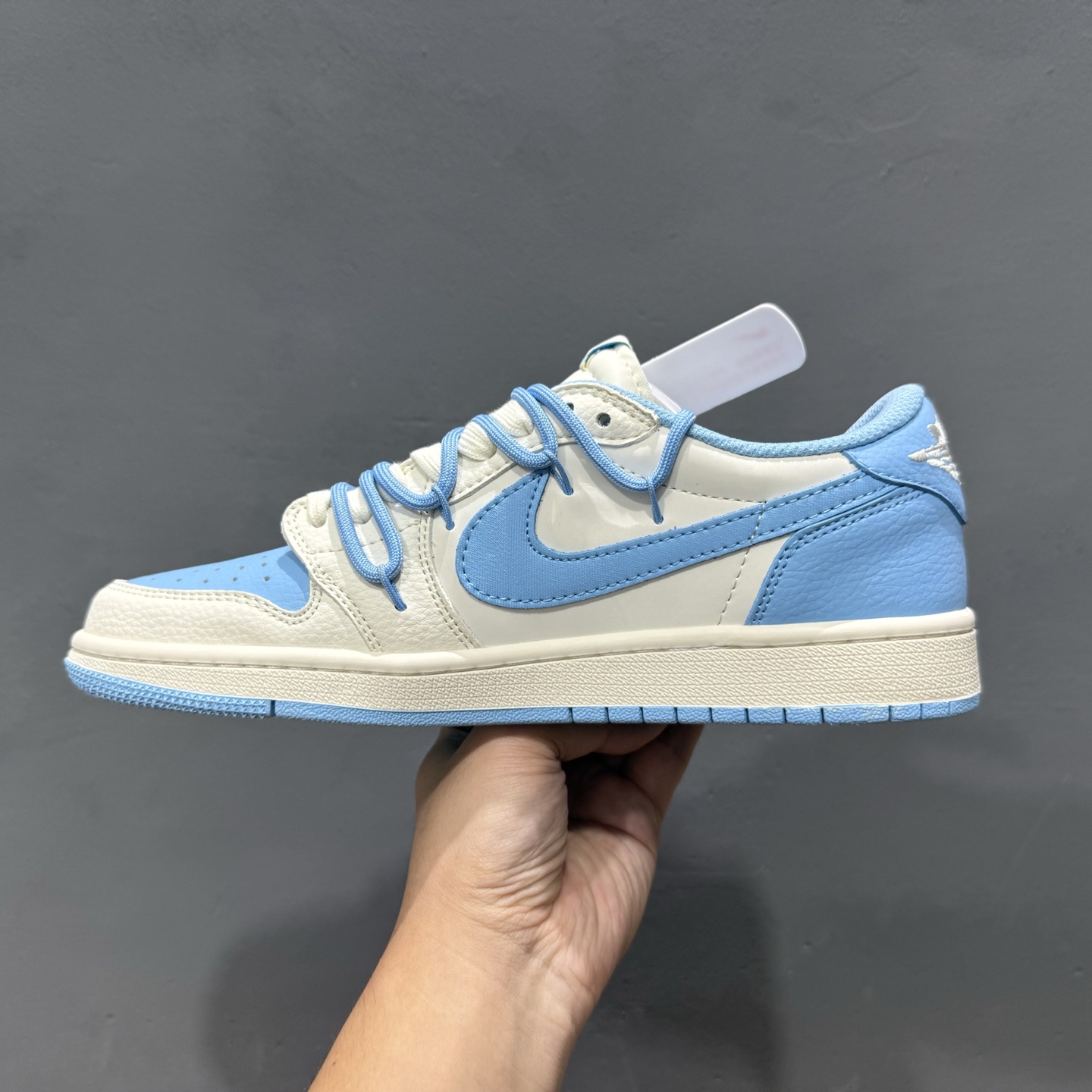 Travis Scott x Fragment Design x Air Jordan 1 Low OG SP AJ1 LV联名 天蓝抽绳 低帮文化休闲板鞋 DM6868-107
