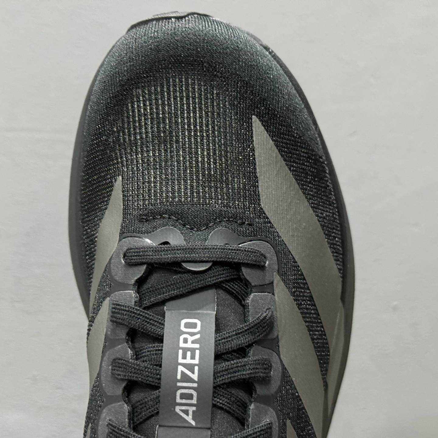 adidas Adizero Evo SL 白红色 阿迪超轻透气缓震跑鞋 JS7147