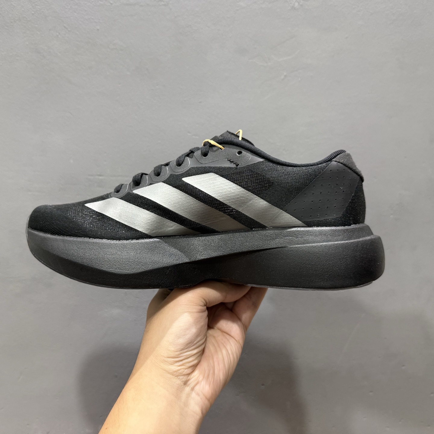 adidas Adizero Evo SL 白红色 阿迪超轻透气缓震跑鞋 JS7147