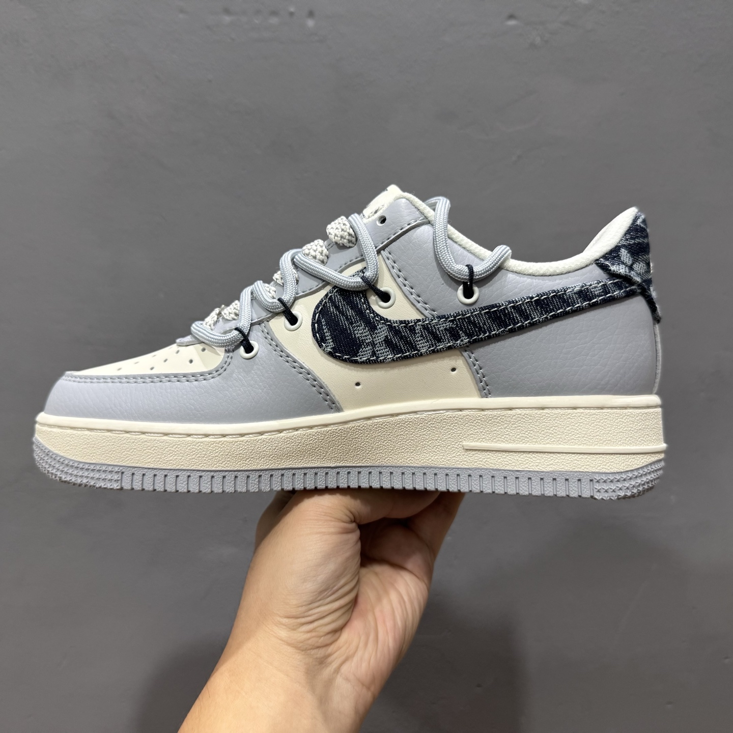 Nike Air Force 1'07 LV 联名 灰蓝白 DM6868-099