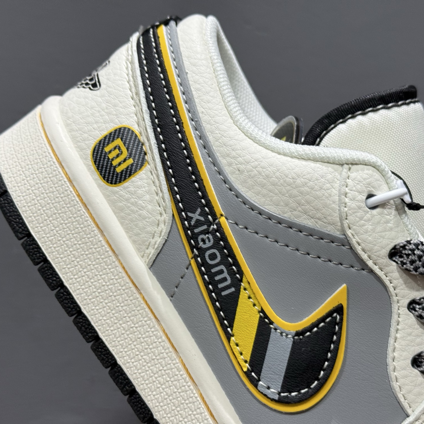 Air Jordan 1 Low AJ1 乔1 小米 SU7Ulltru 高端定制 低帮复古篮球鞋 XX3168-198