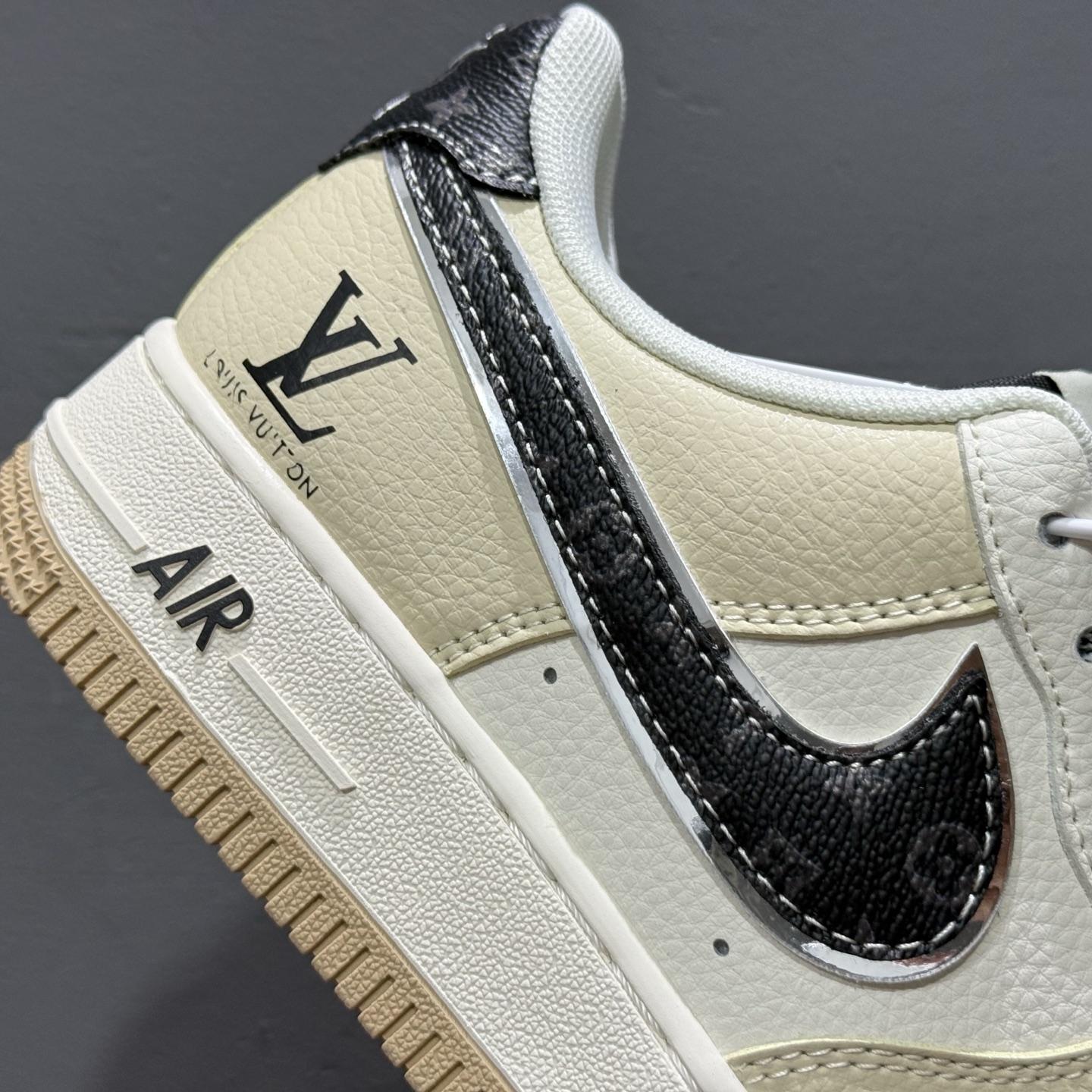 Nike Air Force 1'07 LV 联名 黄白黑 ZH2598-308