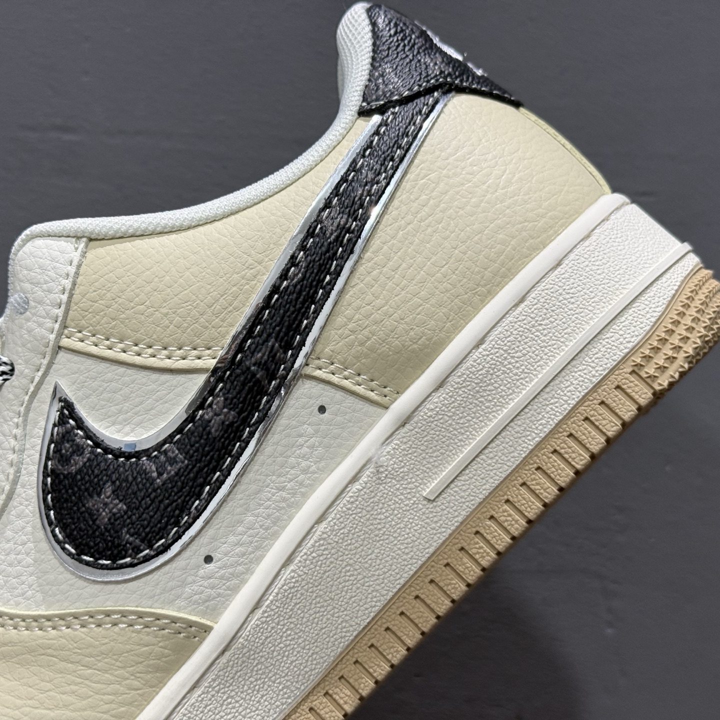 Nike Air Force 1'07 LV 联名 黄白黑 ZH2598-308