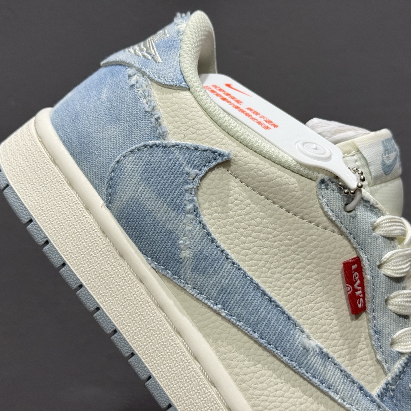 定制 Air Jordan 1 Low ow SP 倒钩 李维斯联名 蓝白 LE2436-137