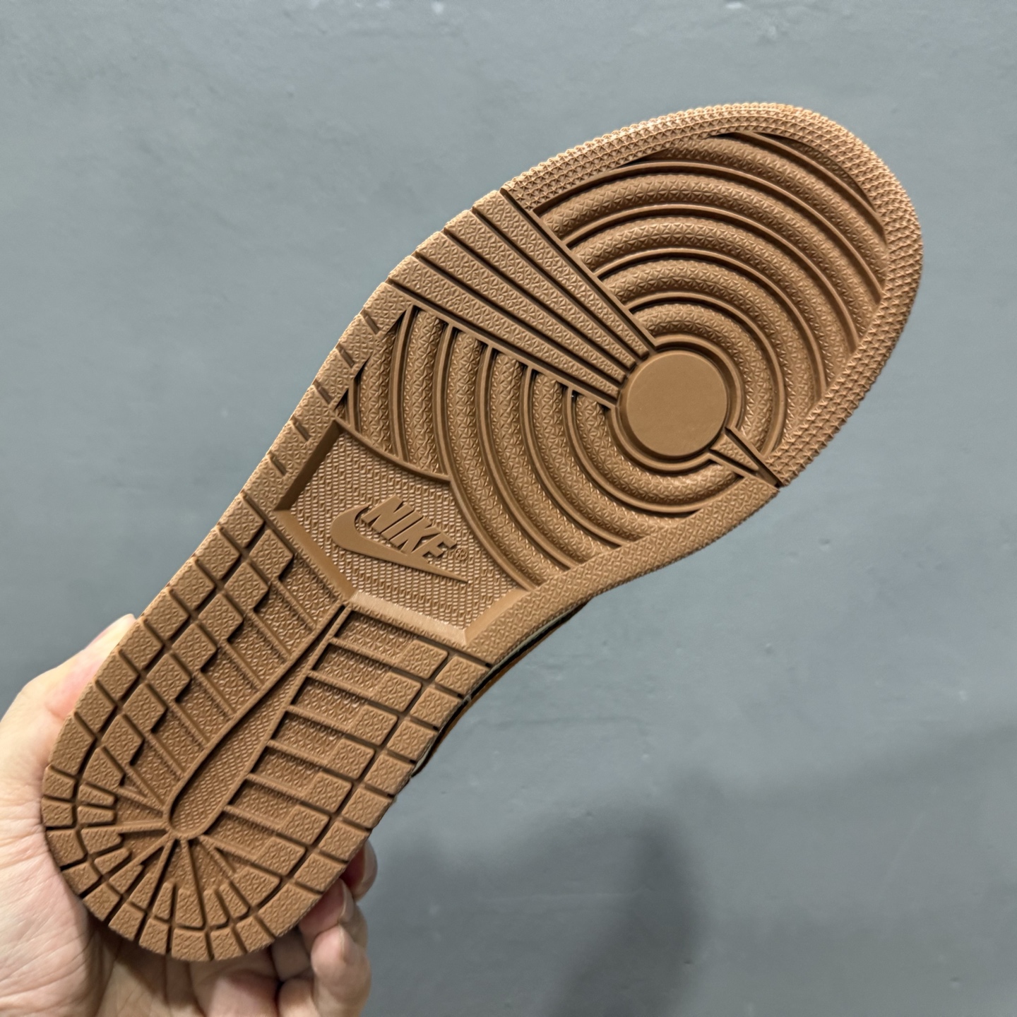Travis Scott x Fragment Design x Air Jordan 1 Low OG SP AJ1 乔1 北面联名 摩卡金 低帮文化休闲板鞋 DM7866-040